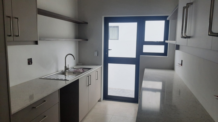 3 Bedroom Property for Sale in Sandy Point Beach Estate Western Cape